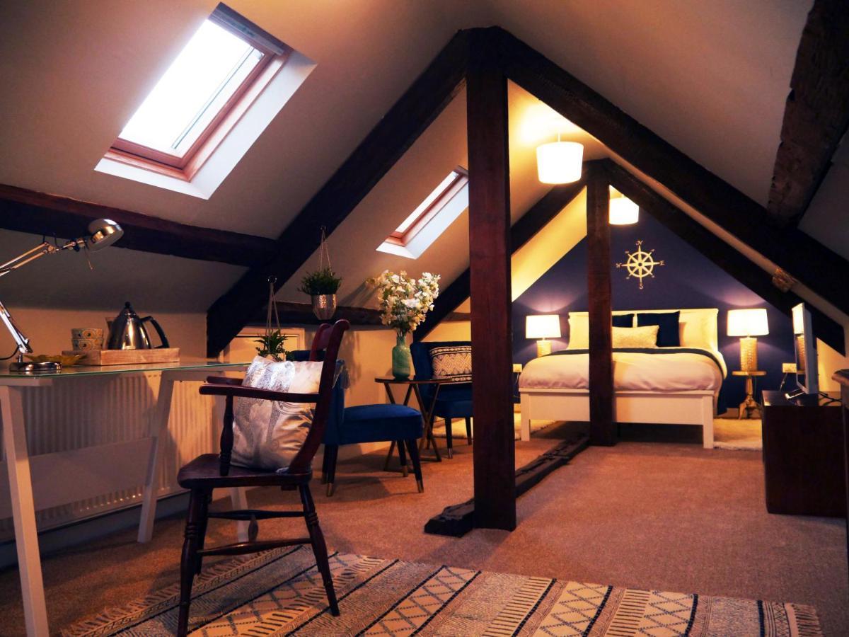 Guestling Hall Hotel Esterno foto