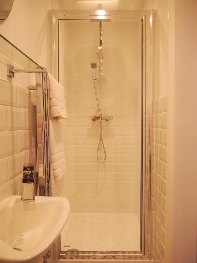 Guestling Hall Hotel Esterno foto